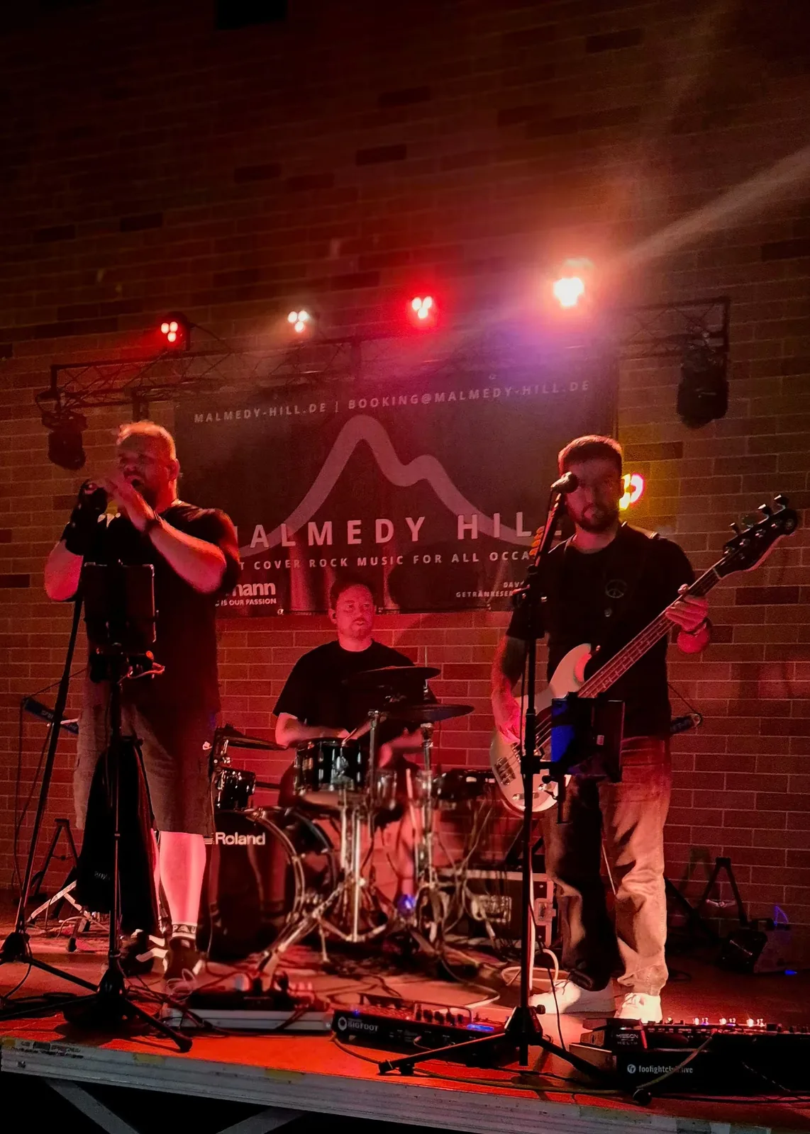 Malmedy Hill live auf der Bühne